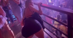 blonde gets excited at the club and ends up having good sex